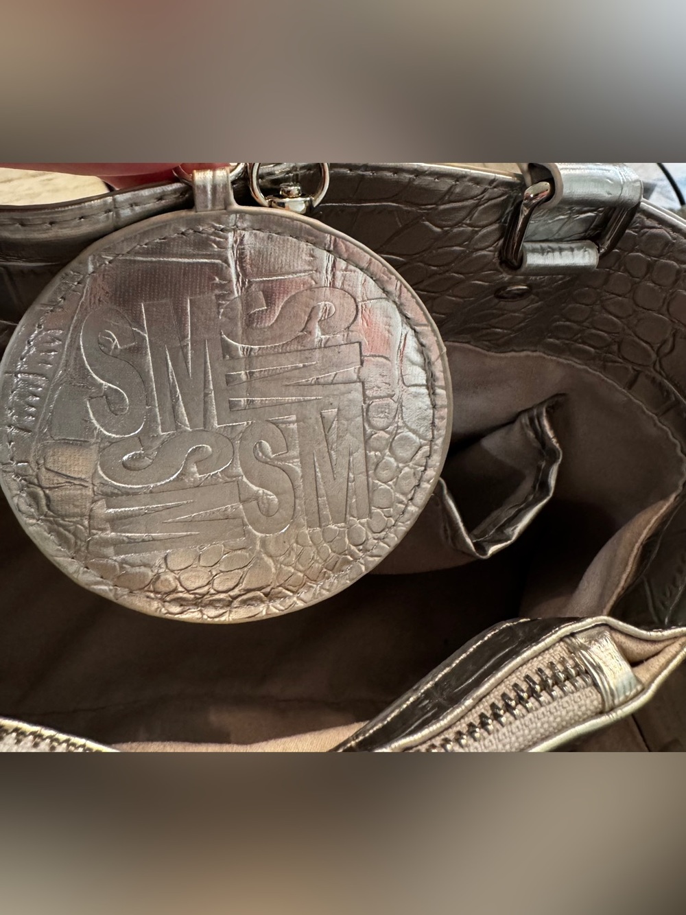 Steve Madden Silver Croc Embossed Satchel Crossbody Bag EUC - Picture 12 of 15